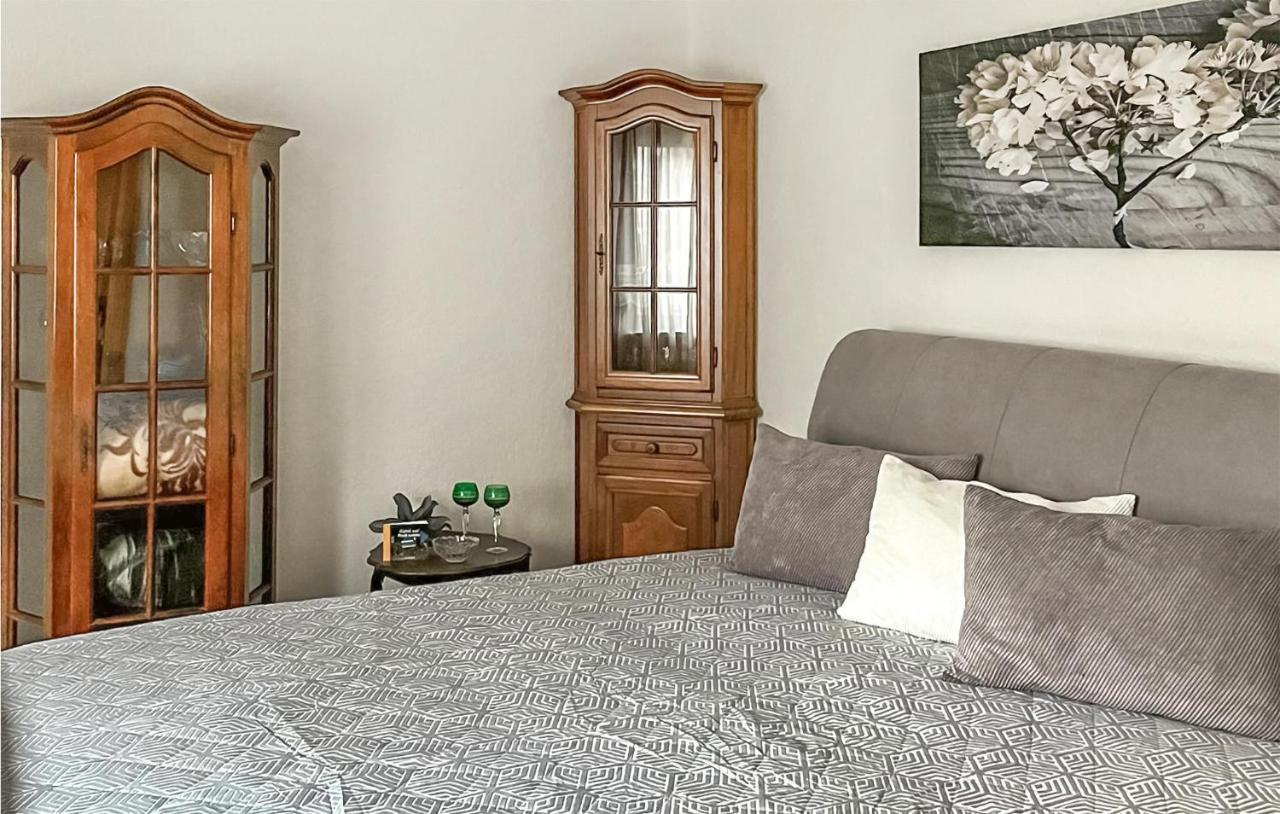 3 Bedroom Stunning Home In イェーナ エクステリア 写真